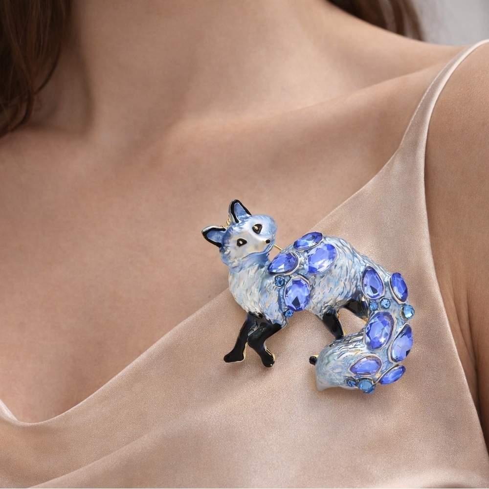 Charming Fox Blue Crystal Brooch
